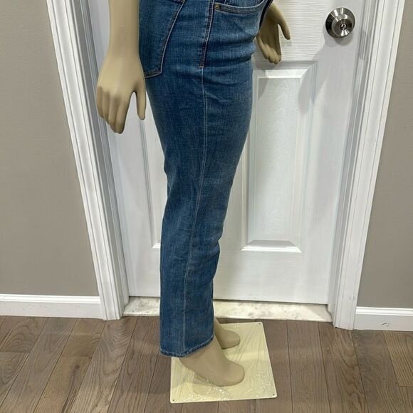 TOMMY HILFIGER TRIBECA STRAIGHT-LEG JEANS. LIGHT WASH. - Picture 3 of 11